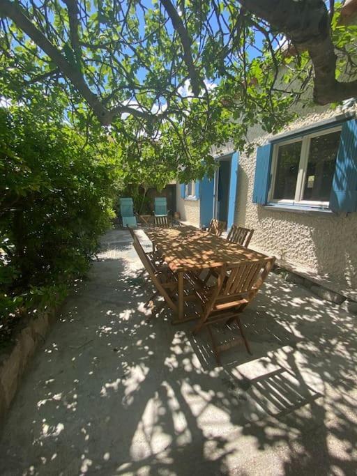 A L'Ombre Du Figuier ! Maisonnette Jardin / Parking / Proche Mer Frontignan Bagian luar foto